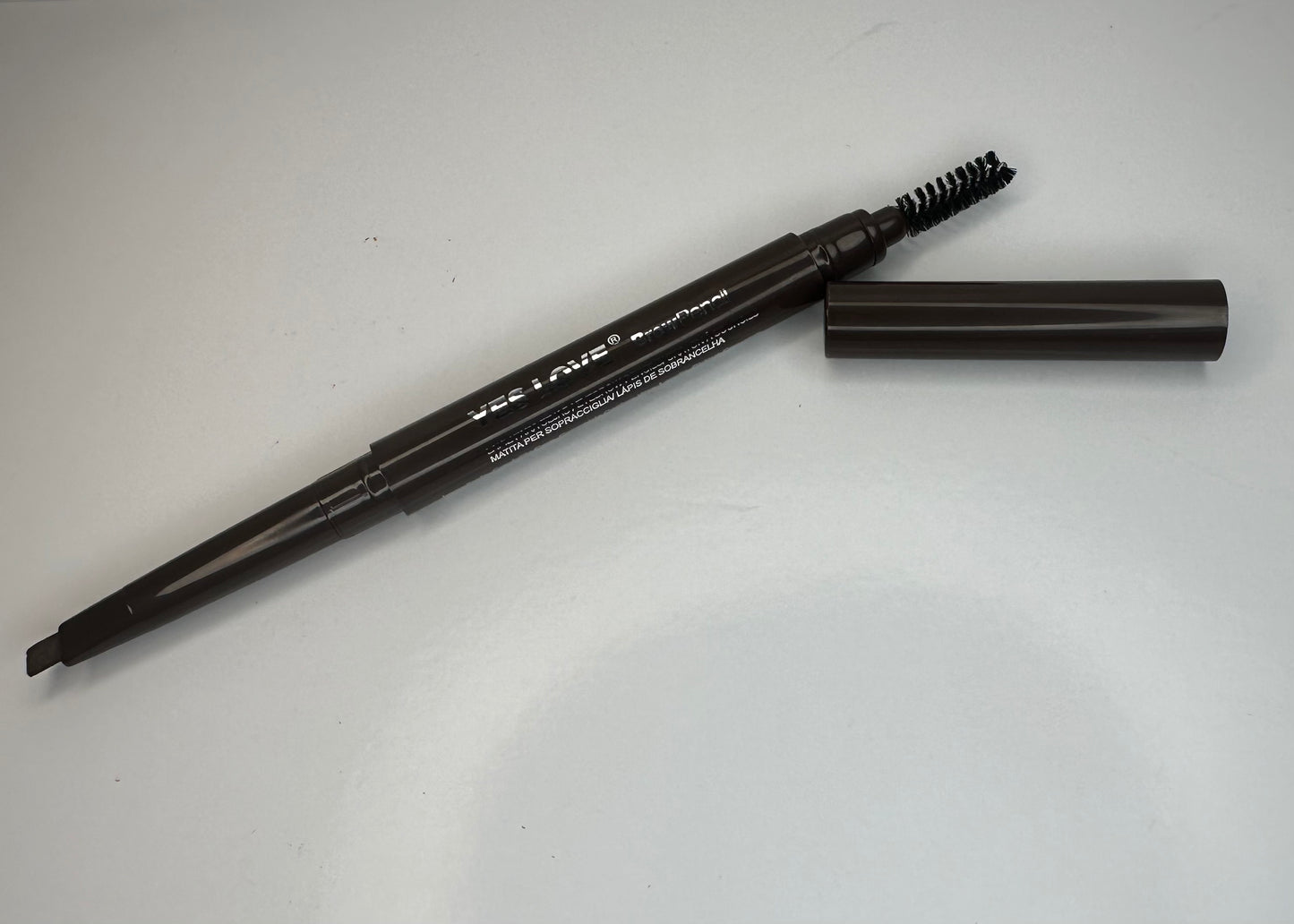 Crayons à sourcils 2 en 1